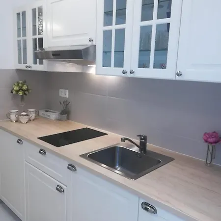 Luxury Castello Stafileo Apartment Kastela