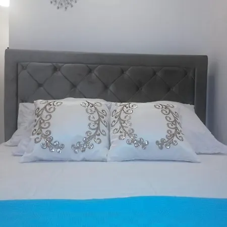 Apartment Luxury Castello Stafileo Kastela