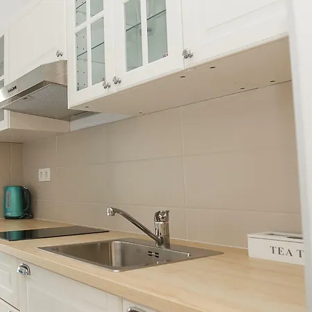 Luxury Castello Stafileo Apartment Kastela